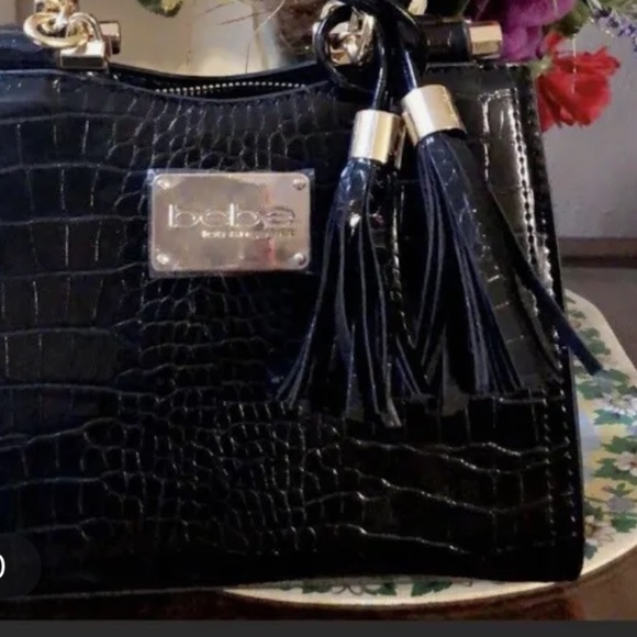 TRULY A PERFECT BAG!!!!! By BEBE - Picture 2 of 8